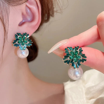 Light Luxury Imitation Pearl Earrings Women Fashion Zircon Crystal Snowflake Stud Earrings Jewelry Party Wedding