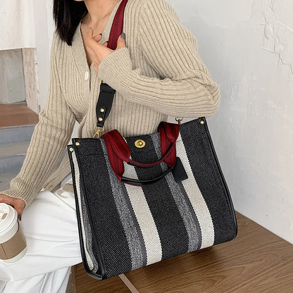 Weekender Crossbody Tote — Canvas Everyday Bag